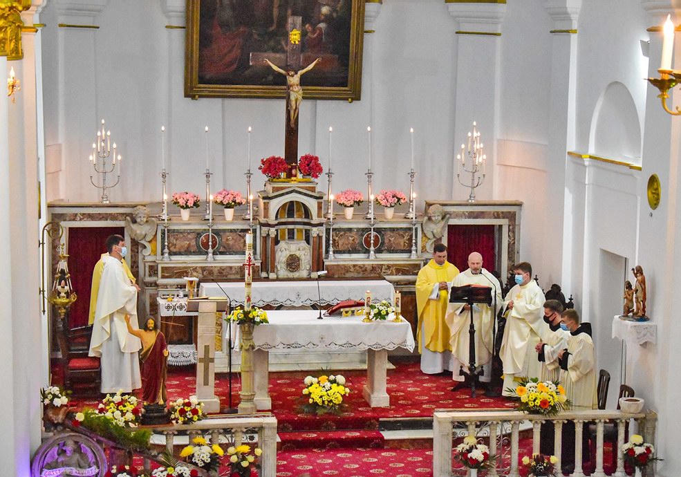 celebrare liturgică franciscană - biserica catolică din Galați (2021)