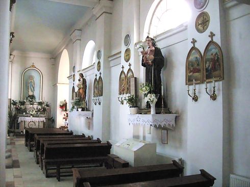 aripa dreaptă, biserica romano-catolică „Nașterea Sf. Ioan Botezătorul” din Galați (2010)
