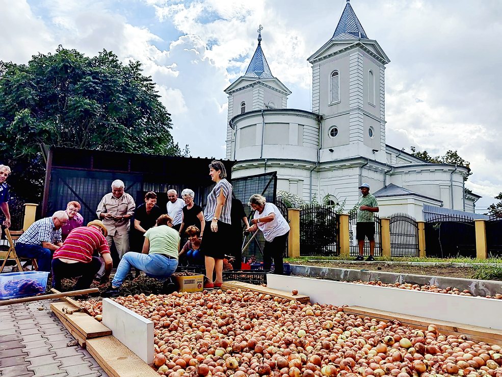 activități la Centrul caritabil „Pâinea Sf. Anton de Padova” din Galați