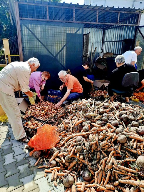 activități la Centrul caritabil „Pâinea Sf. Anton de Padova” din Galați