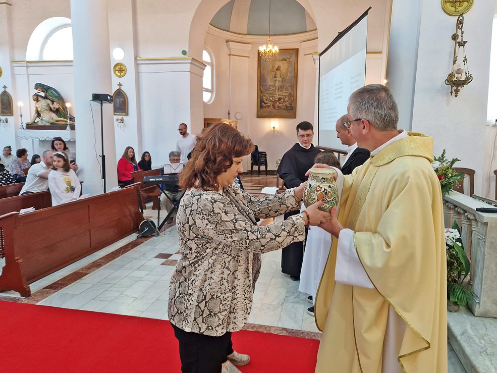 Prima Sfântă Împărtășanie a copiilor (Galați, 2023)