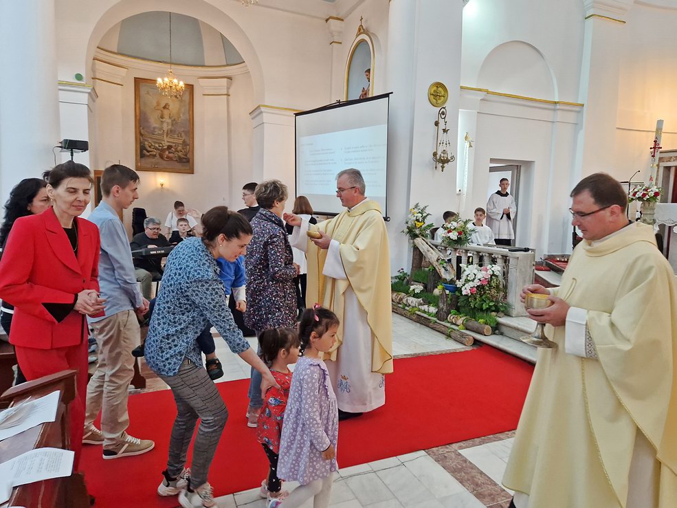 Prima Sfântă Împărtășanie a copiilor (Galați, 2023)