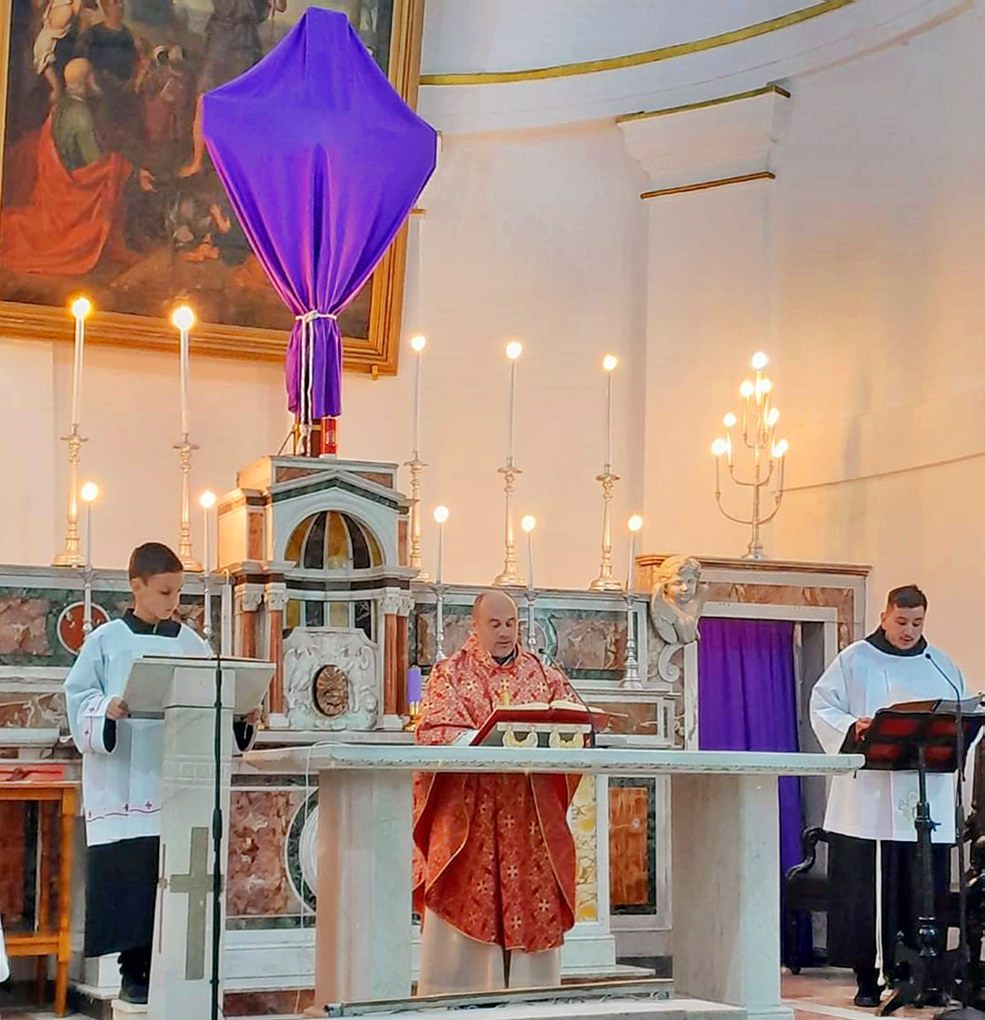 celebrarea liturgică din Vinerea Sfântă (Galați, 2024)