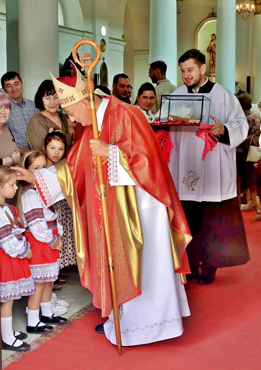 vizita pastorală a PS Iosif Păuleț în Parohia Galați (2025)