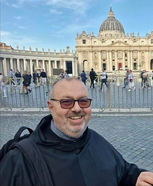 părintele Cristian Blăjuț (OFMConv) la Vatican (2025)
